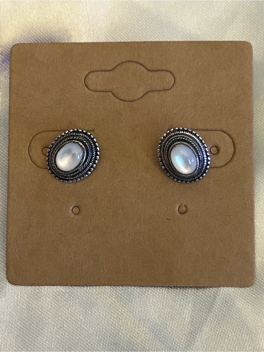 Sterling silver vintage mother of pearl Oval Stud Earrings